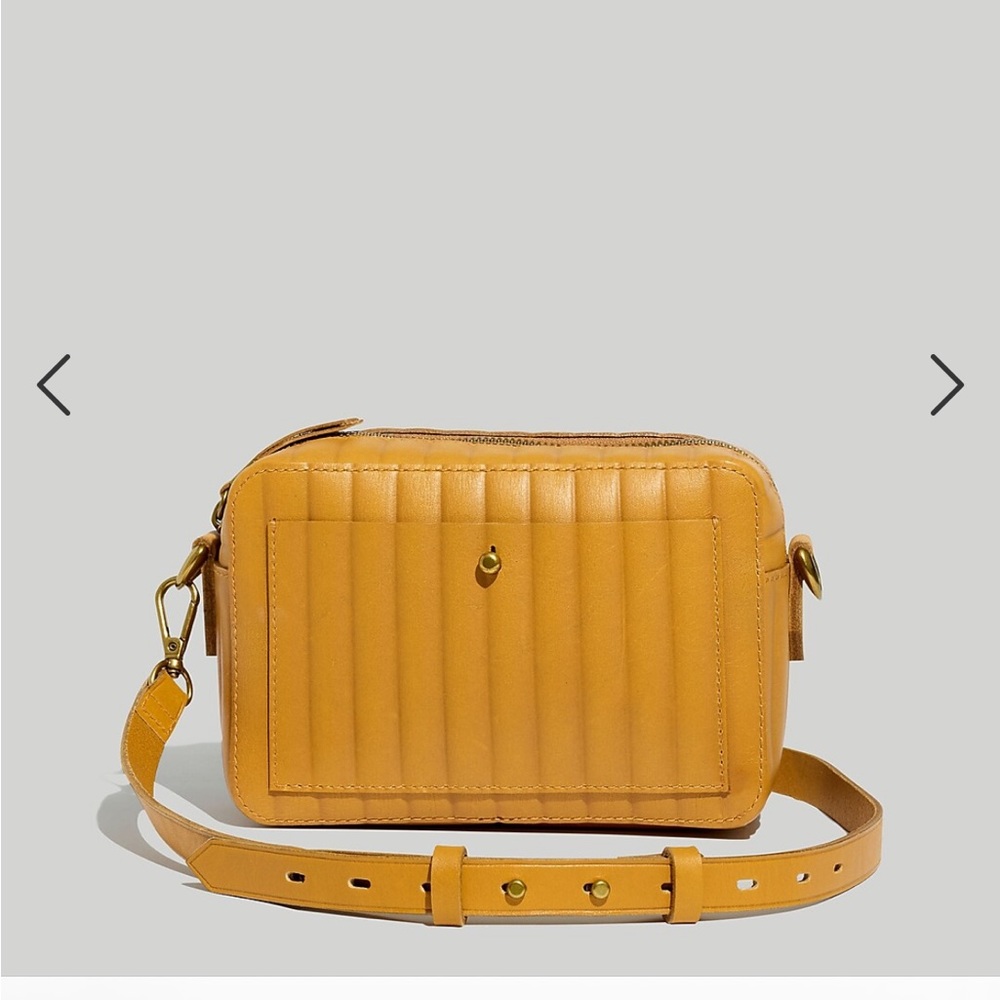 Madewell transport camera bag